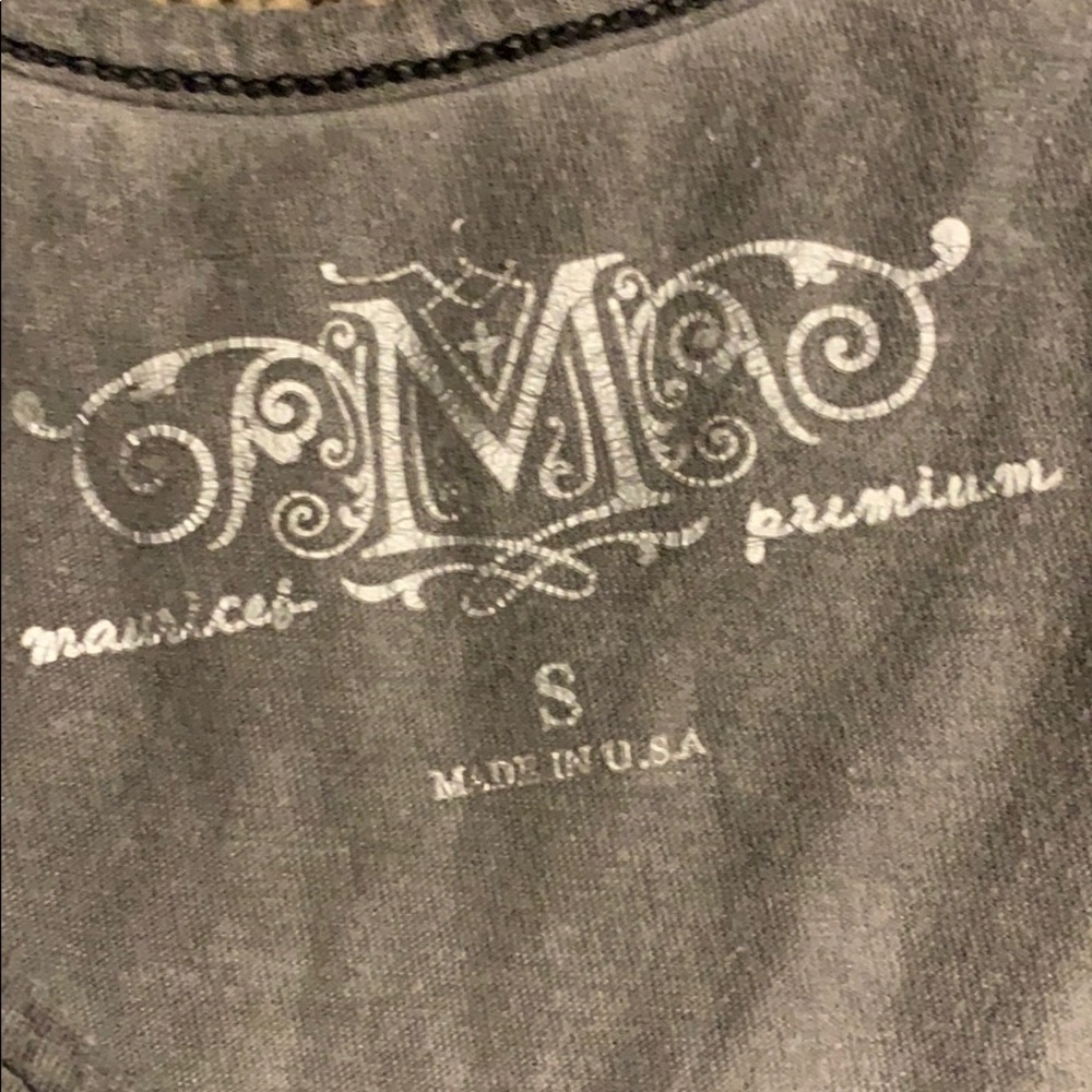 Maurice’s premium tank top side slits bling - Picture 2 of 5